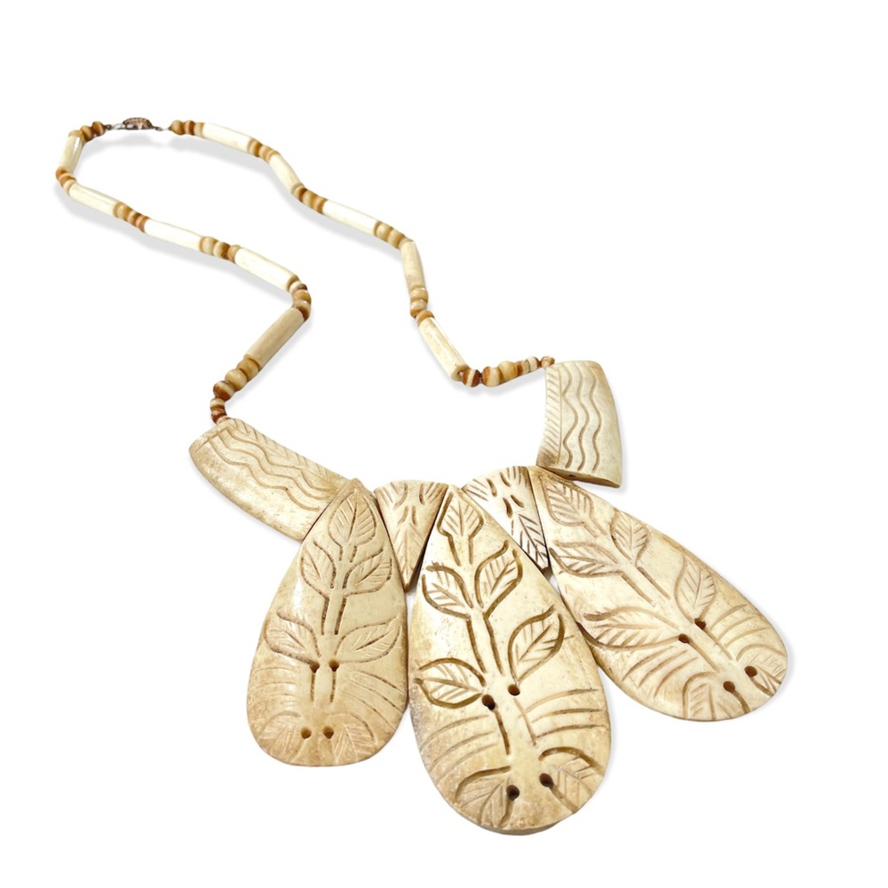 Vintage 1970s Artisan Etched Bone Statement Necklace